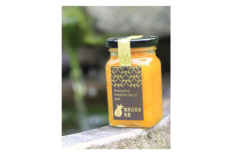 Pineapple passionfruit jam